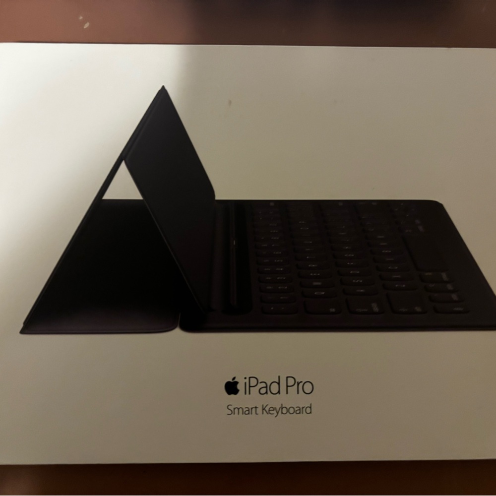 iPad Pro Smart Keyboard